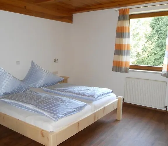 Haus Unterdieterer *